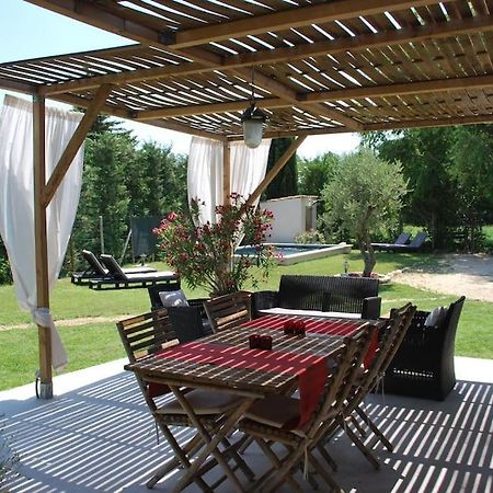 Le Cabanon Tendance Du Luberon Mérindol Exterior foto