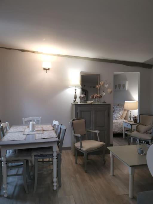 Le Cabanon Tendance Du Luberon Mérindol Exterior foto